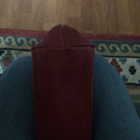 Relic Handbag - Picture 7 of 8